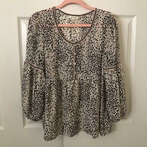 Max Studio long balloon sleeve animal print blouse